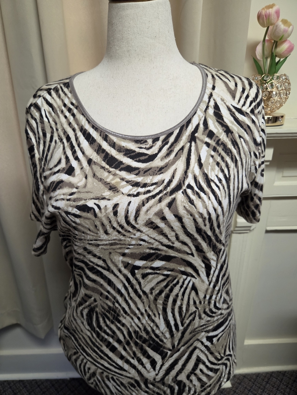 JM Collection Women’s Zebra-Print Short Sleeve Top - Taupe/Black Size XL